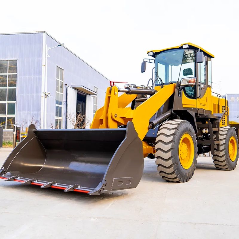 Колесный погрузчик среднего размера