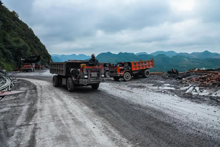 Popular reputation, good reviews from customers