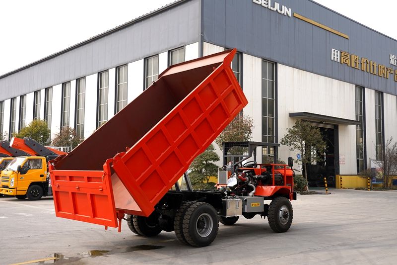 New Compact Wheel Loader for Underground Mines Debuts: Adapting to Coordinated Operations with Mini Front Loaders and Underground Rock Trucks