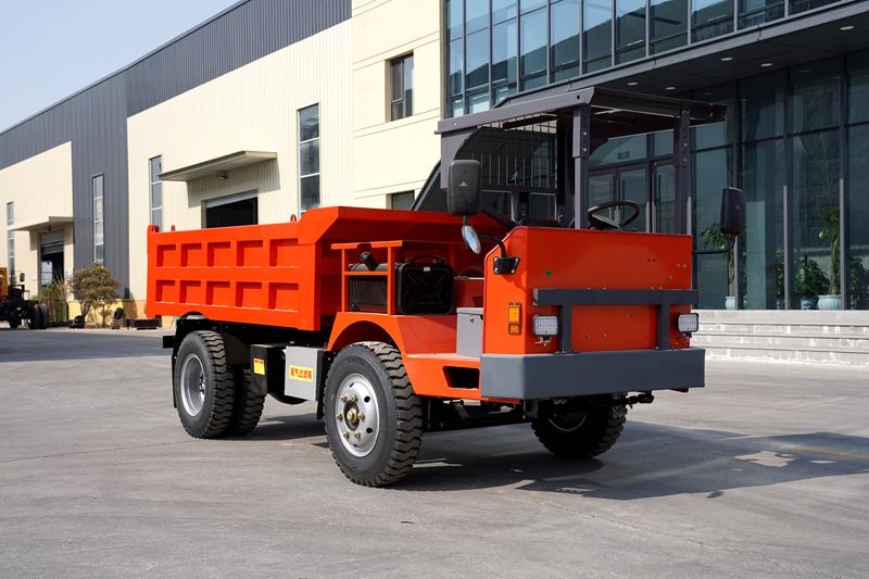 Camiões de Engenharia Especializada: Camiões para Mineração Subterrânea como Subcategoria Principal Camiões de Engenharia Especializada: Camiões para Mineração Subterrânea como Subcategoria Principal