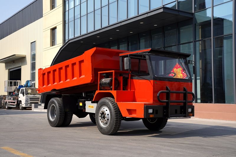 Camiões de Engenharia Especializada: Camiões para Mineração Subterrânea como Subcategoria Principal Camiões de Engenharia Especializada: Camiões para Mineração Subterrânea como Subcategoria Principal