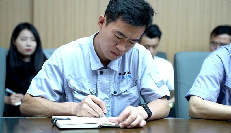 Merancang Visi Baru untuk Pertambangan: Beijun Heavy Industry Menerima Delegasi Pejabat Keselamatan Nasional