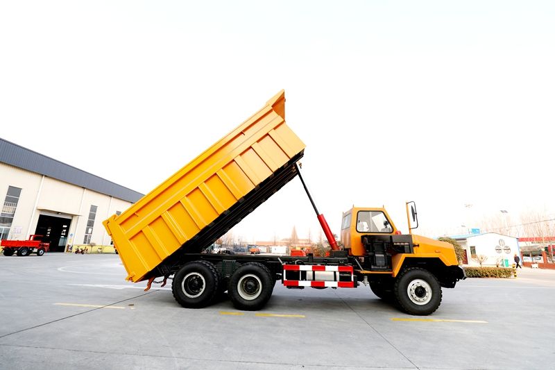35-ton sharp-nose wheeled mining dump truck
