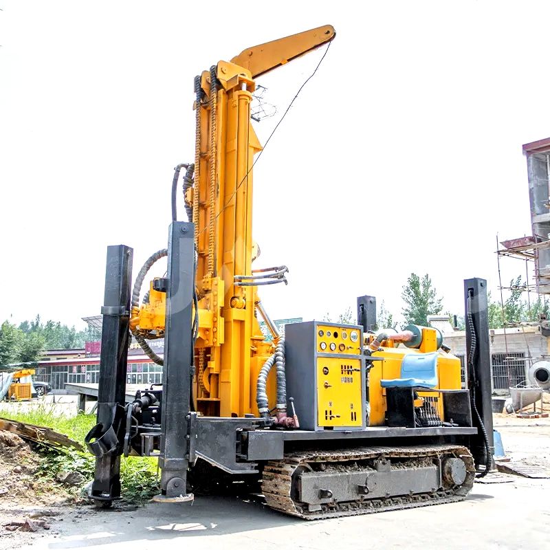 Crawler type water well drilling rig