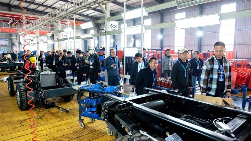 Beijun Quality · Service First Beijun Heavy Industry’s 1st Underground Transport Eqpt Maintenance Camp Successfully Concludes