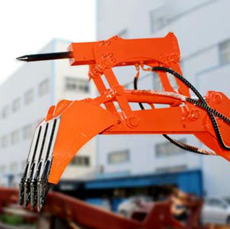 Crawler Type Mucking Loader With Breaker