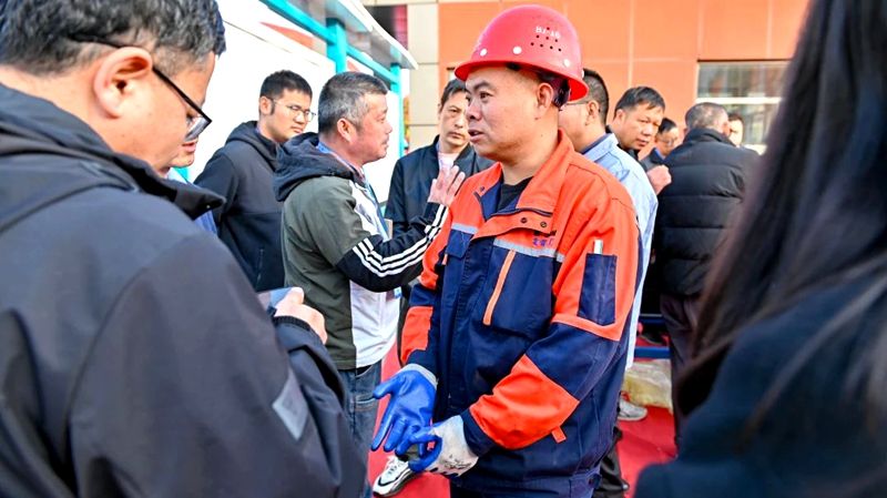 Beijun Quality · Service First Beijun Heavy Industry’s 1st Underground Transport Eqpt Maintenance Camp Successfully Concludes