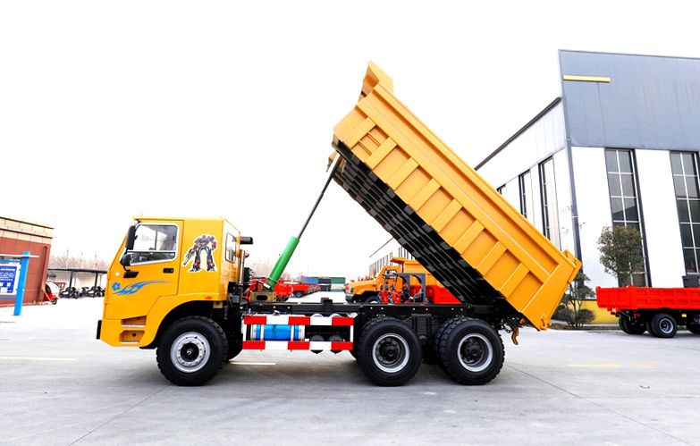 Camión volquete minero de cabeza plana con ruedas de 35 toneladas