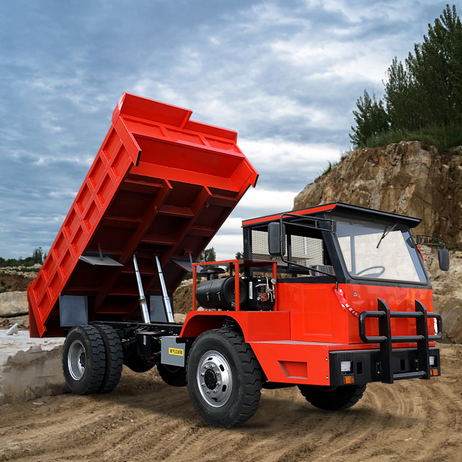 Autocarro da miniera resistente da 15 tonnellate: progettato per trasporti più duri e lunghi