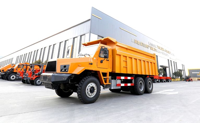 35-ton sharp-nose wheeled mining dump truck