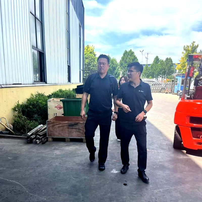 South Korean Mining Client Visits Beijun