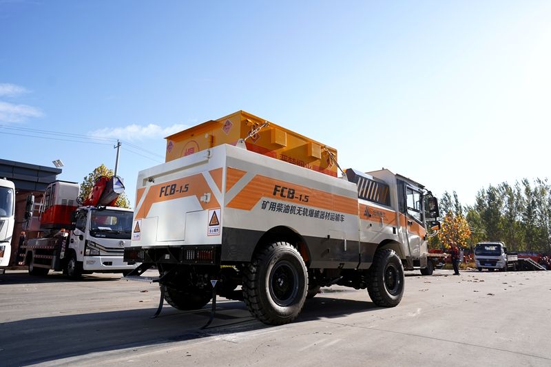 Beijun lancia un nuovo trasportatore sotterraneo di esplosivi con maggiore sicurezza per il trasporto di materiali pericolosi