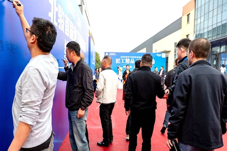 Beijun Quality · Service First Beijun Heavy Industry’s 1st Underground Transport Eqpt Maintenance Camp Successfully Concludes